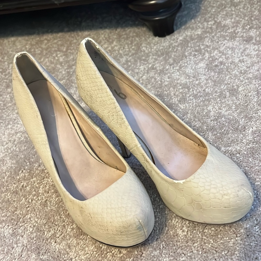 Nude snake skin heels